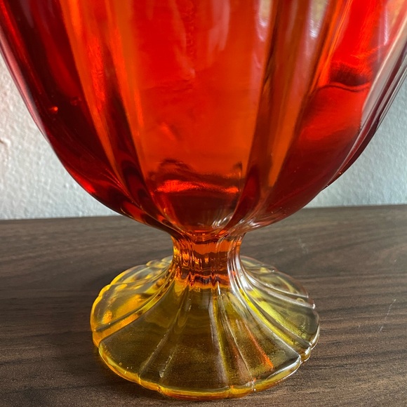 LE Smith Flame Amberina Candy Dish Apothecary Glass Jar with Lid Cadmium… - Picture 3 of 11